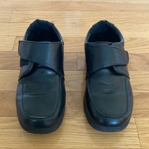 Boys dress shoes
